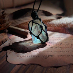 Fairy's Kiss | Green Fluorite Healing Crystal Pendant Necklace - Cerapoet