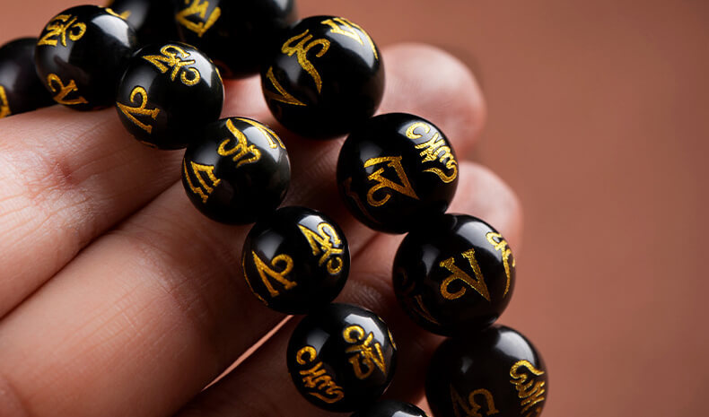 black obsidian, black obsidian bracelet, black obsidian crystal, black obsidian stone
